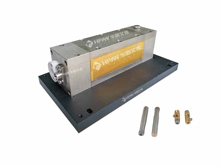 Single lamp golden cavity